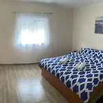 Apartman Turanj Apartamento