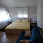 Apartman Turanj *