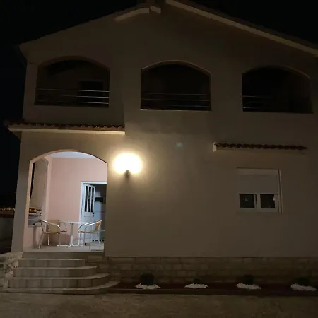Apartman Turanj * Turanj