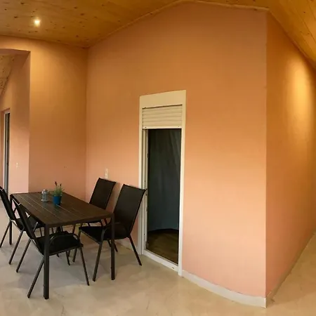 Apartman Turanj *