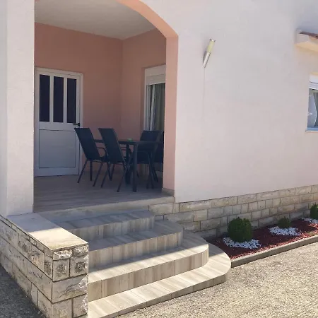 Apartman Turanj *