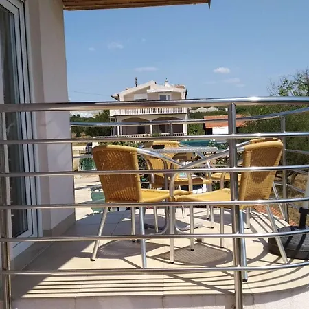 Apartamento Apartman Turanj Turanj