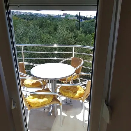 Apartment Apartman Turanj