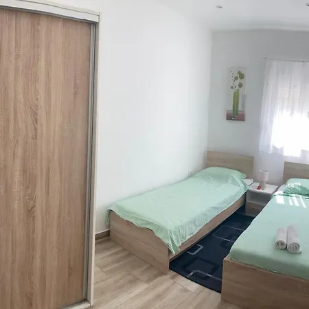 Apartman Turanj *