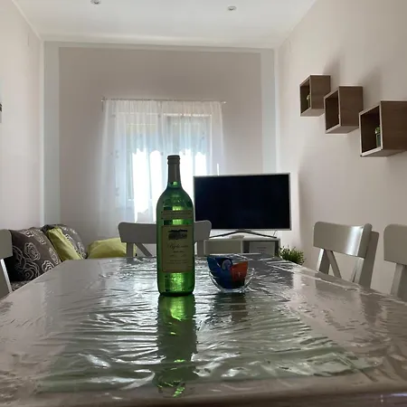 Apartman Turanj Appartement *