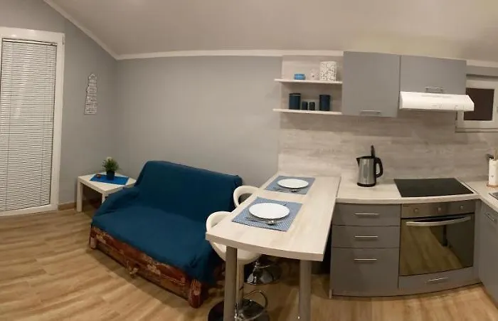 Apartman Turanj 투라니