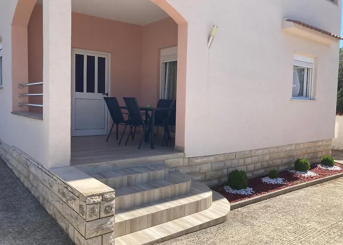 Apartman Turanj *