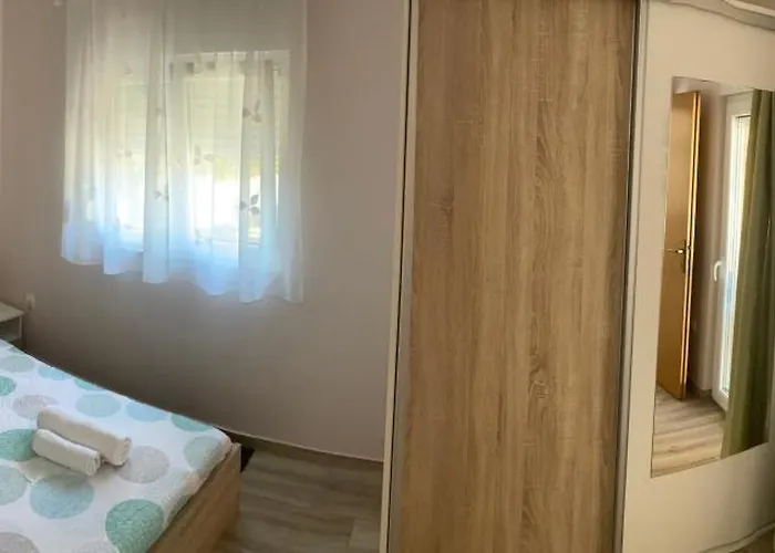 Apartman Turanj *