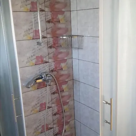 Apartman Turanj * 图兰杰